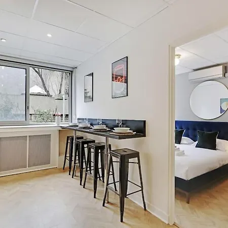 アパート Beautiful 4p/1br Champs Elysees パリ