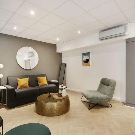 Beautiful 4p/1br Champs Elysées