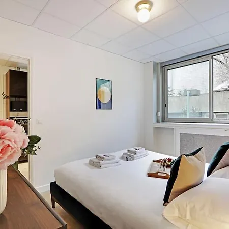 Appartement Beautiful 4p/1br Champs Elysees Parijs