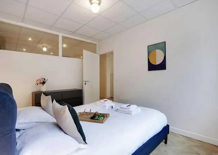 Beautiful 4p/1br Champs Elysees Apartamento